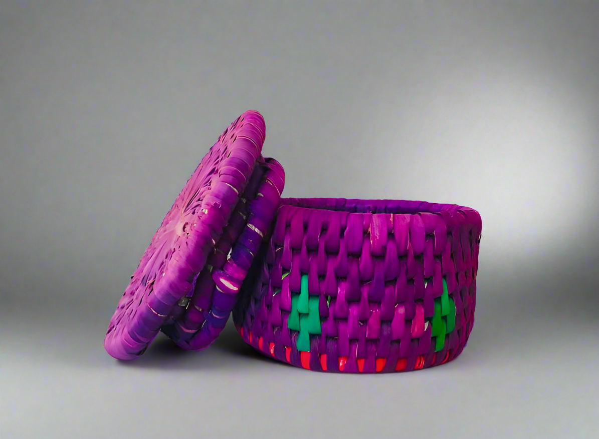 ๐๐ฎ๐ป๐ฑ๐ฐ๐ฟ๐ฎ๐ณ๐๐ฒ๐ฑ ๐๐ฒ๐๐ฒ๐น๐น๐ฒ๐ฟ๐ ๐๐ผ๐
 ๐๐ฟ๐ผ๐บ ๐๐ฎ๐๐ฒ ๐ฃ๐ฎ๐น๐บ ๐๐ฒ๐ฎ๐๐ฒ๐