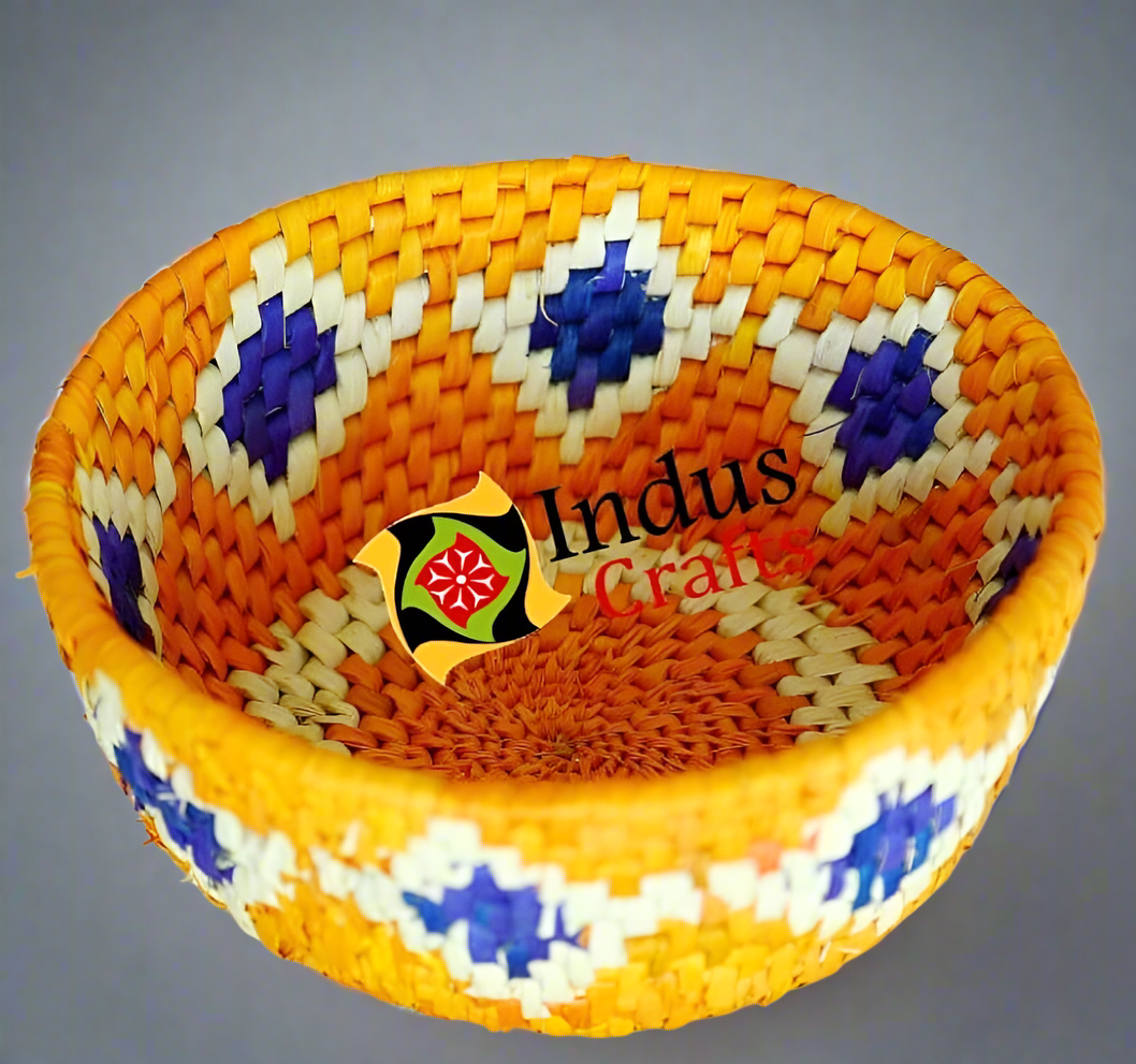 ๐๐ฎ๐ป๐ฑ๐ฐ๐ฟ๐ฎ๐ณ๐๐ฒ๐ฑ ๐๐ผ๐น๐ผ๐ฟ๐ณ๐๐น ๐๐ผ๐๐ฒ๐น ๐๐ฟ๐ผ๐บ ๐๐ฎ๐๐ฒ ๐ฃ๐ฎ๐น๐บ ๐๐ฒ๐ฎ๐ณ๐