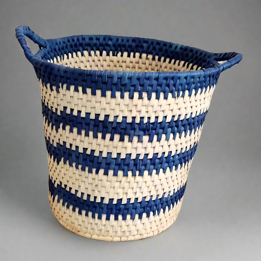 ๐ง๐ฟ๐ฎ๐ฑ๐ถ๐๐ถ๐ผ๐ป๐ฎ๐น ๐๐ฎ๐ป๐ฑ๐บ๐ฎ๐ฑ๐ฒ ๐ช๐ผ๐๐ฒ๐ป ๐๐ฎ๐๐ธ๐ฒ๐