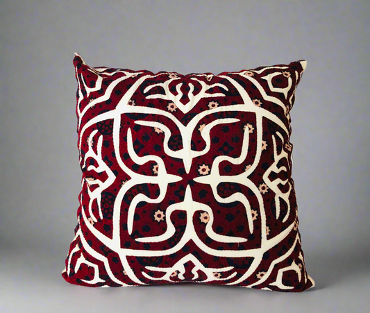 𝗛𝗮𝗻𝗱𝗰𝗿𝗮𝗳𝘁𝗲𝗱 𝗗𝗲𝗰𝗼𝗿𝗮𝘁𝗶𝘃𝗲 𝗖𝘂𝘀𝗵𝗶𝗼𝗻 𝗧𝗿𝗮𝗱𝗶𝘁𝗶𝗼𝗻𝗮𝗹 𝗘𝗹𝗲𝗴𝗮𝗻𝗰𝗲