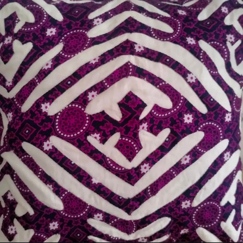 ๐๐ฎ๐ป๐ฑ๐บ๐ฎ๐ฑ๐ฒ ๐๐บ๐ฏ๐ฟ๐ผ๐ถ๐ฑ๐ฒ๐ฟ๐ฒ๐ฑ ๐๐๐๐ต๐ถ๐ผ๐ป