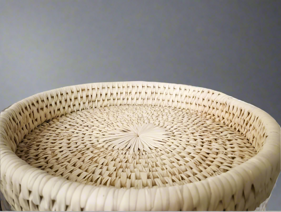 ๐ก๐ฎ๐๐๐ฟ๐ฎ๐น ๐๐ฎ๐ป๐ฑ๐บ๐ฎ๐ฑ๐ฒ ๐ช๐ผ๐๐ฒ๐ป ๐ฆ๐ฒ๐ฟ๐๐ถ๐ป๐ด ๐ง๐ฟ๐ฎ๐