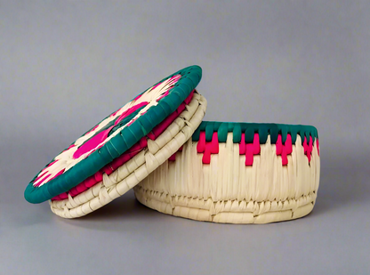 𝗛𝗮𝗻𝗱𝗺𝗮𝗱𝗲 𝗝𝗲𝘄𝗲𝗹𝗹𝗲𝗿𝘆 𝗕𝗼𝘅