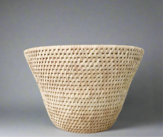 𝗛𝗮𝗻𝗱𝘄𝗼𝘃𝗲𝗻 𝗡𝗮𝘁𝘂𝗿𝗮𝗹 𝗕𝗮𝘀𝗸𝗲𝘁 – 𝗠𝗶𝗻𝗶𝗺𝗮𝗹𝗶𝘀𝘁 𝗘𝗹𝗲𝗴𝗮𝗻𝗰𝗲