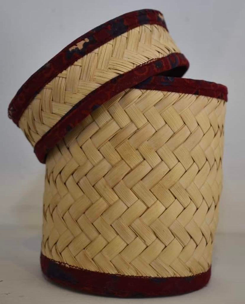 𝗦𝘁𝗮𝗺𝗽𝘀 𝗛𝗼𝗹𝗱𝗲𝗿 𝗕𝗮𝘀𝗸𝗲𝘁