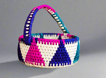 𝗛𝗮𝗻𝗱𝘄𝗼𝘃𝗲𝗻 𝗖𝗼𝗹𝗼𝗿𝗳𝘂𝗹 𝗕𝗮𝘀𝗸𝗲𝘁