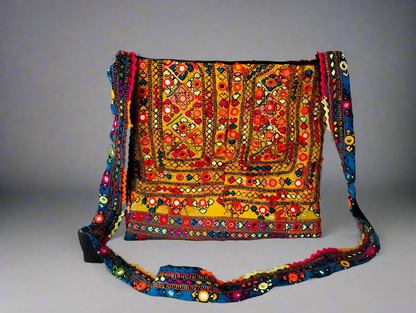 𝗠𝗶𝗿𝗿𝗼𝗿-𝗪𝗼𝗿𝗸 𝗘𝗺𝗯𝗿𝗼𝗶𝗱𝗲𝗿𝗲𝗱 𝗦𝗵𝗼𝘂𝗹𝗱𝗲𝗿 𝗕𝗮𝗴