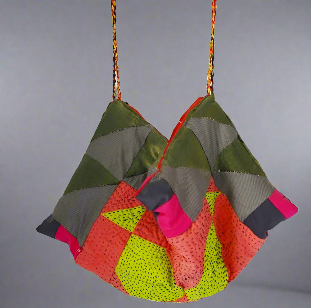 𝗖𝘂𝗹𝘁𝘂𝗿𝗮𝗹 𝗝𝗼𝗴𝗶 𝗦𝗵𝗼𝘂𝗹𝗱𝗲𝗿 𝗕𝗮𝗴