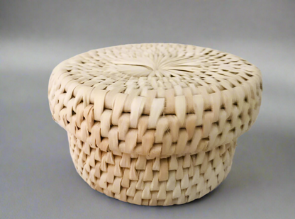 𝗛𝗮𝗻𝗱𝗺𝗮𝗱𝗲 𝗪𝗼𝘃𝗲𝗻 𝗝𝗲𝘄𝗲𝗹𝗹𝗲𝗿𝘆 𝗮𝗻𝗱 𝗦𝘁𝗼𝗿𝗮𝗴𝗲 𝗕𝗼𝘅 𝘄𝗶𝘁𝗵 𝗟𝗶𝗱