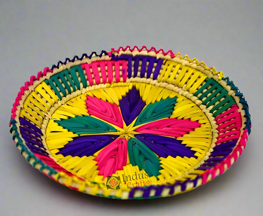 𝗥𝗮𝗱𝗶𝗮𝗻𝘁 𝗦𝘁𝗮𝗿𝗯𝘂𝗿𝘀𝘁 𝗣𝗶𝗻𝗱𝗶 𝗪𝗮𝗹𝗹 𝗛𝗮𝗻𝗴𝗶𝗻𝗴