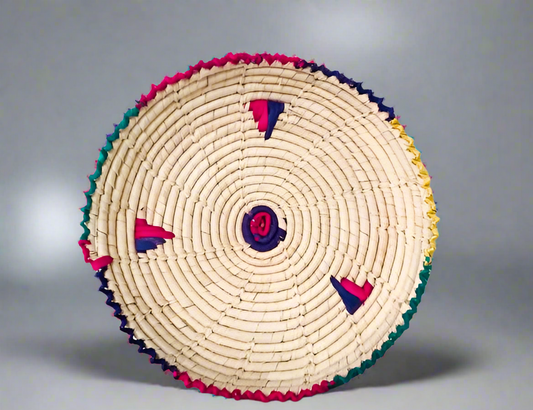 𝗛𝗮𝗻𝗱𝗰𝗿𝗮𝗳𝘁𝗲𝗱 𝗣𝗶𝗻𝗱𝗶 𝗙𝗿𝗼𝗺 𝗗𝗮𝘁𝗲 𝗣𝗮𝗹𝗺 𝗟𝗲𝗮𝘃𝗲𝘀